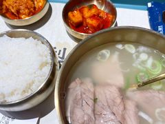 -梨花牛肉汤饭(仁恒伊势丹店)