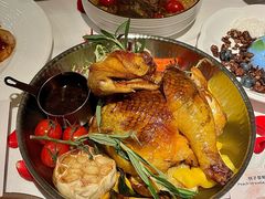 -Mogul Eatery·大亨餐酒馆