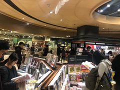 -诚品(信义店)