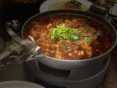 -万重锦·人文川菜馆(骡马市店)