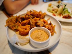 -ROAST coffee & eatery