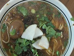 -小马牛肉面·牛骨熬制(南京博物院店)