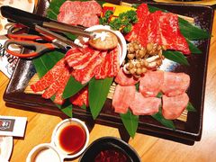 -炼火烤肉店