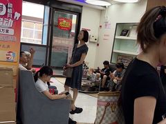 -雅悦齿科(顾村公园店)
