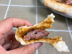 -艾力江和田馕坑烤肉店