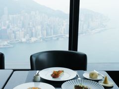 -香港ELEMENTS圆方