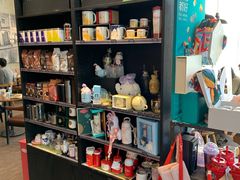 零售区-星巴克(北京惠新东街店)