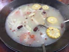 招牌鲜骨汤-草本味·市井羊肉馆(新开铺总店)