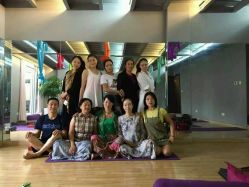 -成都阿难陀艾扬格瑜伽中心