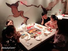 -海底捞火锅鲜切牛肉主题店(长寿路店)