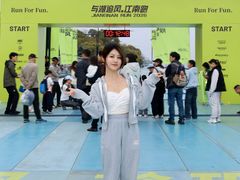 -龙湖杭州滨江天街