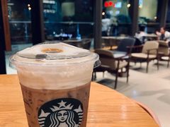 大溪地绵云冷萃-星巴克(南通海安文峰大世界店)