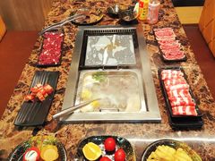 -牛里牛气· 榴莲海鲜鲜牛肉自助火锅·烤肉(横岗店)