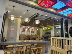 -佬钱湾仔(衣裳街店)