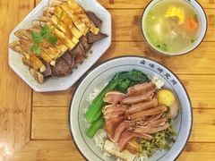 -狮头牌卤味研究所·卤味饭(花城汇南区店)