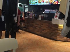 -麦当劳(中山公园龙之梦店)