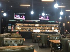大堂-汽车博物馆主题餐厅