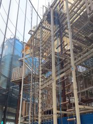 -PIPIKINGDOM皮皮王国欢乐号(欢乐海岸购物中心店)