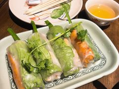 -大头虾越式风味餐厅(光明广场店)