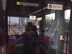 -高新区有轨电车1号线嘉陵江路站