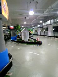 -六月巴士童乐园(抚顺罕王商场店)