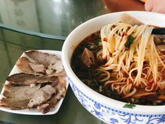 -吾穆勒蓬灰牛肉面·清真(北滨河中路店)