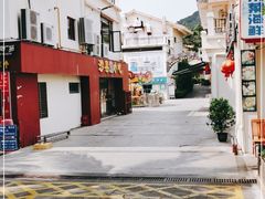 -亚龙湾亚泰商业街