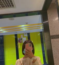 -HAIR CORNER