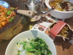 -聚鑫朋酸菜肥肠(九龙仓店)