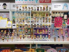 -泡泡玛特POPMART(上海环球港店)