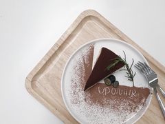 提拉米苏蛋糕-UP ON AIR
