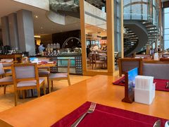 -视界美食自助餐厅·石家庄希尔顿酒店