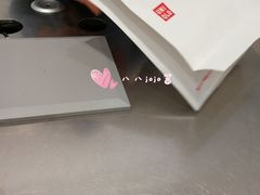 -优衣库(上海正大广场店)