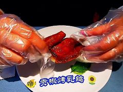 贡椒烤乳鸽-南堂館川菜文化餐厅(天府店)
