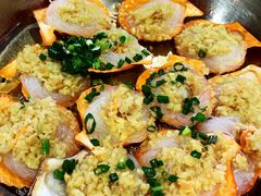 蒜蓉粉丝蒸扇贝-石岐乳鸽村(南海第三分店)