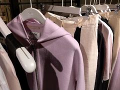-Acne Studios(芮欧百货店)