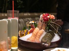 -雍和会海鲜姿造自助(湖东路店)