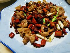 辣子肥肠-洪霞餐馆