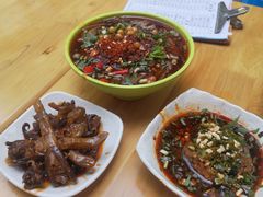 -雲记卢妈冷锅串串(中道街总店)