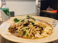 -方铲铲·成都板凳面(滨江银泰店)