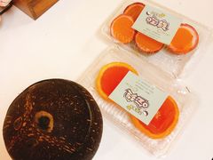 -志龙皇冠吃货椰子铺