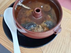 汽锅鸡-甘思咪哚·云南艺术餐厅(天河广百店)