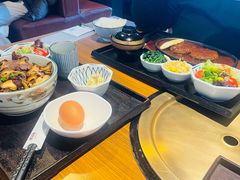 -炼火烤肉店
