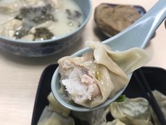 -顶巧鸡汤馄饨(虹口总店)