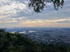 -紫金山山顶公园