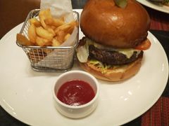 -WOLFGANG PUCK KITCHEN & BAR(迪士尼小镇店)