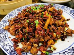 -黄桷树曹家私房菜(江与城店)