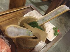 -老房老舍重庆火锅(假日城市店)