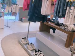 -ZARA(大上海时代广场店)