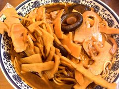 -西园寺素食(西园弄戒幢律寺店)
